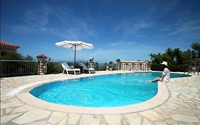 Villa Elenia